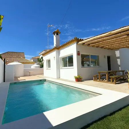 Preciosa Independiente 100metros Playa 10personas, Free Parking, Fully Renovated Now Holiday home Los Canos De Meca