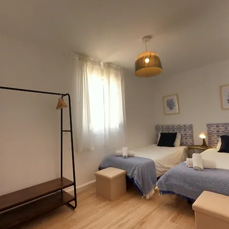 Preciosa Independiente 100metros Playa 10personas, Free Parking, Fully Renovated Now *