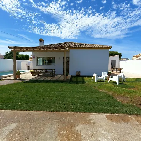 Preciosa Independiente 100metros Playa 10personas, Free Parking, Fully Renovated Now * Los Canos De Meca